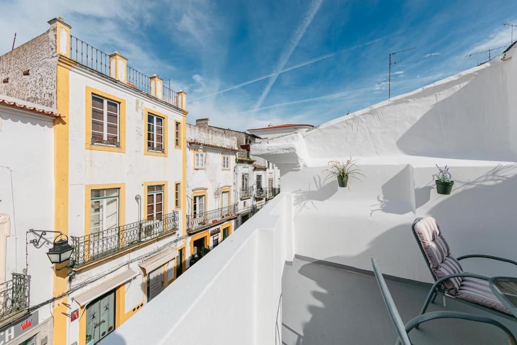 Home Near Evora'S Main Square With Private Terrace Exteriör bild